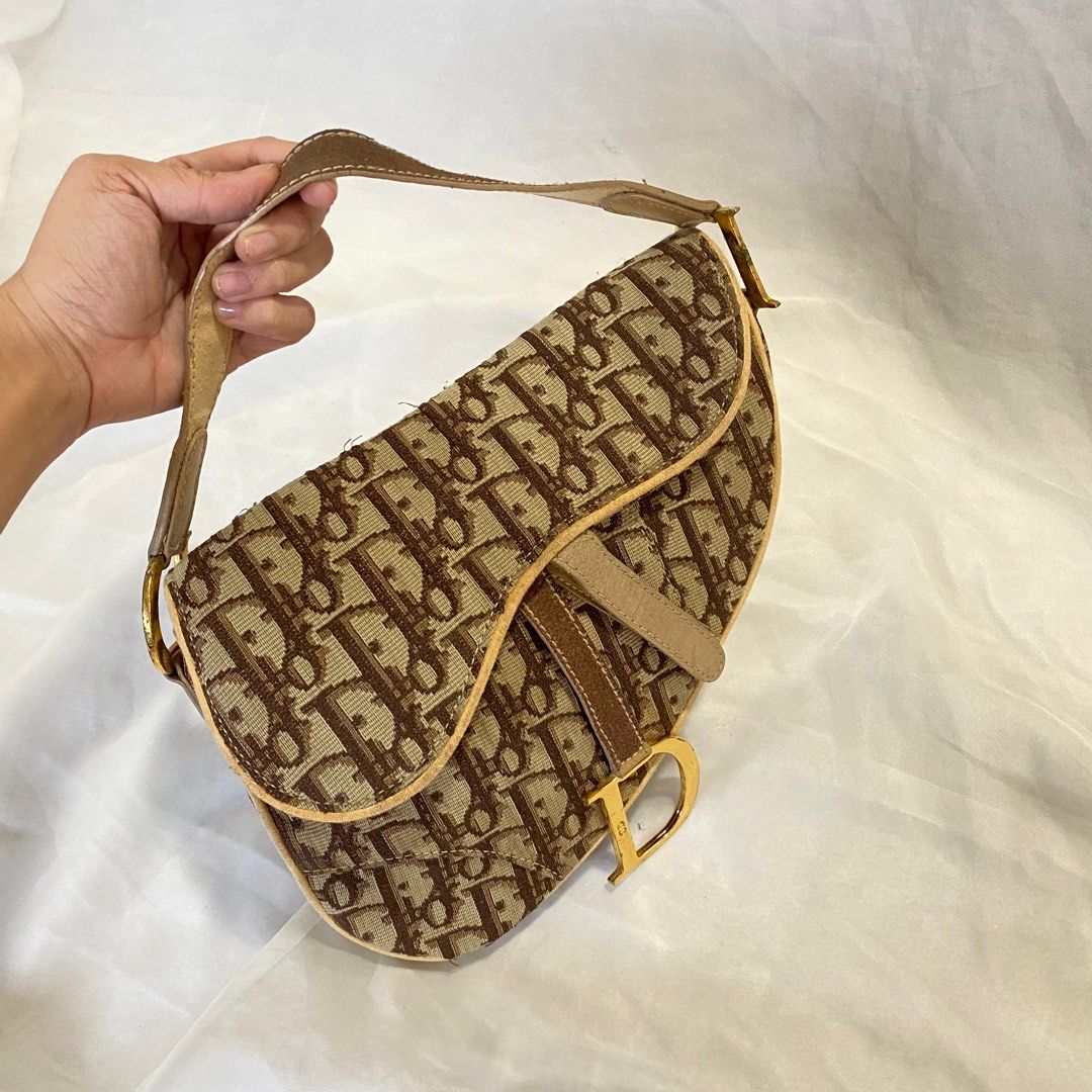 Dior saddle online bag template