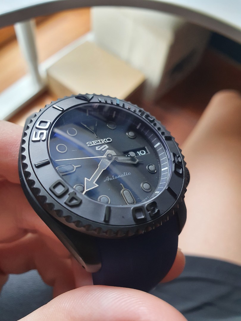 SEIKO Sapphire Crystal and Bezel parts, Men's Fashion, Watches &  Accessories, Watches on Carousell