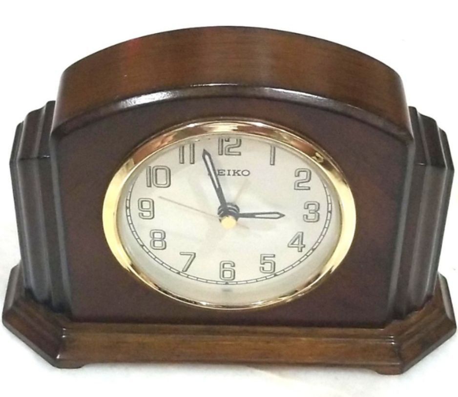 SEIKO AUTHENTIC SOLID OAK WOOD TABLE CLOCK (MODEL QXE043B), Furniture