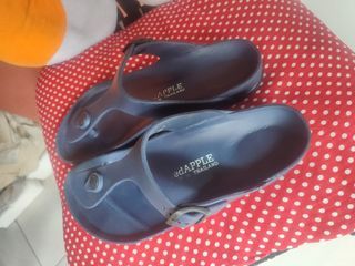 Sendal Navy sz 38-39 bisa pakai Preloved