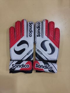 KRONOS Supreme Junior Soccer Football Goalkeeper Glove Training with  Fingersafe.