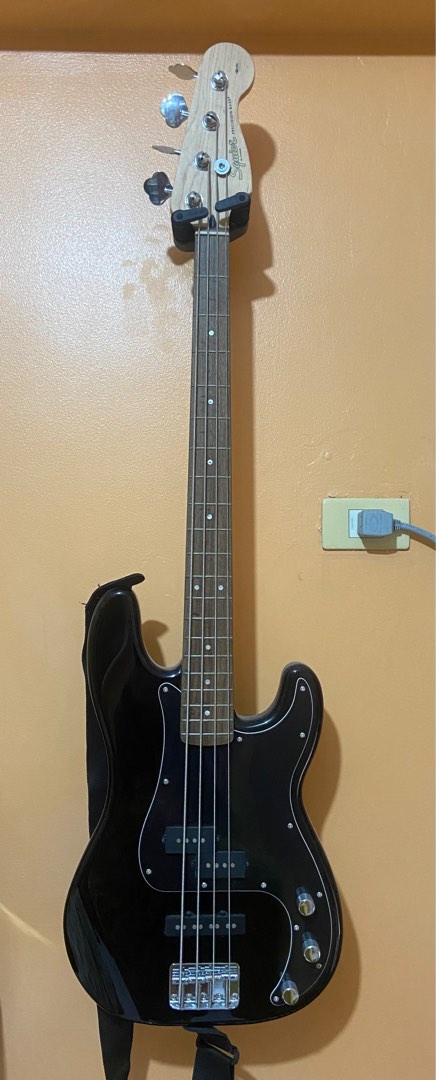 4822】 打痕多 格安 Squier precision bass 2022年激安 13000円 www