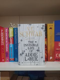 The Invisble Life of Addie La Rue (Signed) — V.E. Schwab