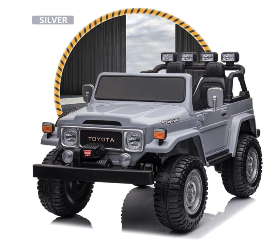 Toy car toyota land cruiser
