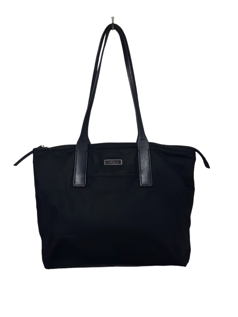 Tumi Bag, Women's Fashion, Bags & Wallets, Tote Bags on Carousell