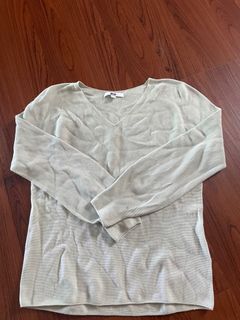 (Category: ) located in . Submitted by preloved_67 (Listing ID 1201686174, Image 1). Description: .