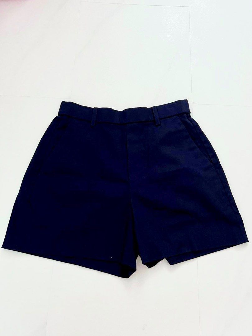 Uniqlo Navy Blue Shorts, Women's Fashion, Bottoms, Shorts on Carousell