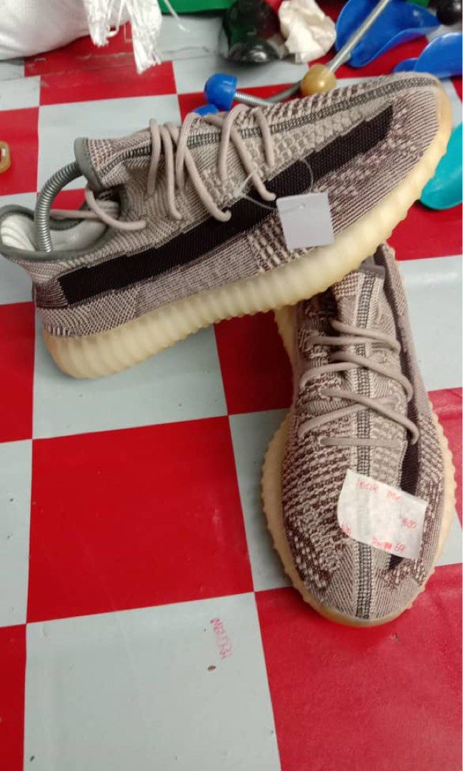 Adidas yeezy deals boost merah