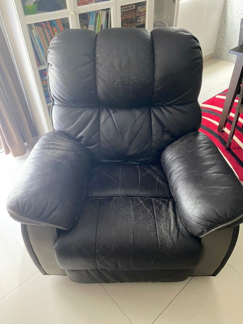 Used recliner 3 + 1, Furniture & Home Living, Furniture, Sofas on Carousell
