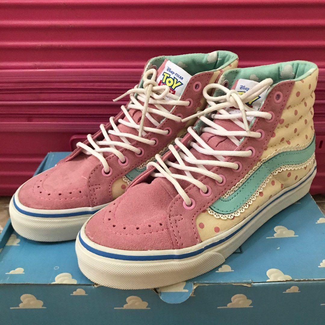 Sepatu vans toy sales story original
