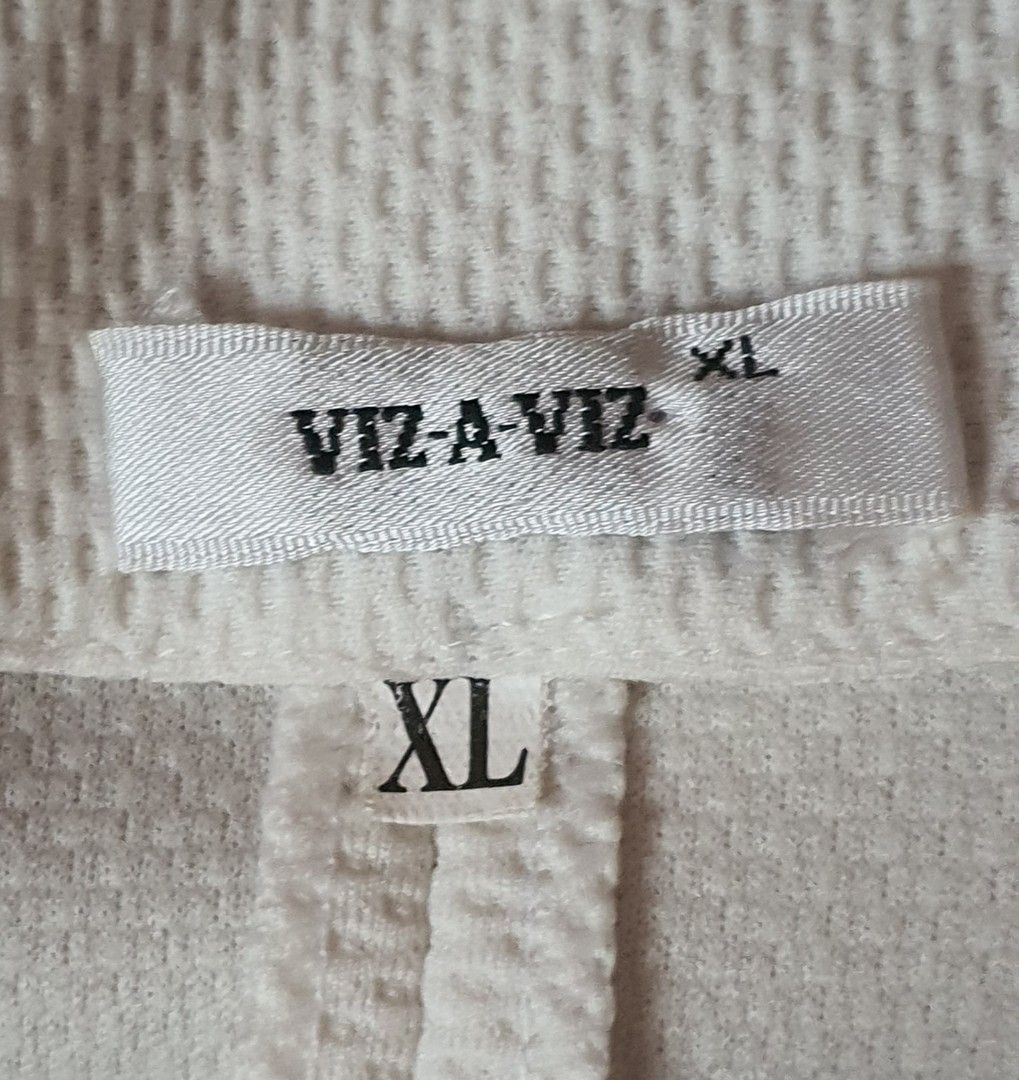 Viz A Viz Blazer*A, Women's Fashion, Coats, Jackets and Outerwear on ...