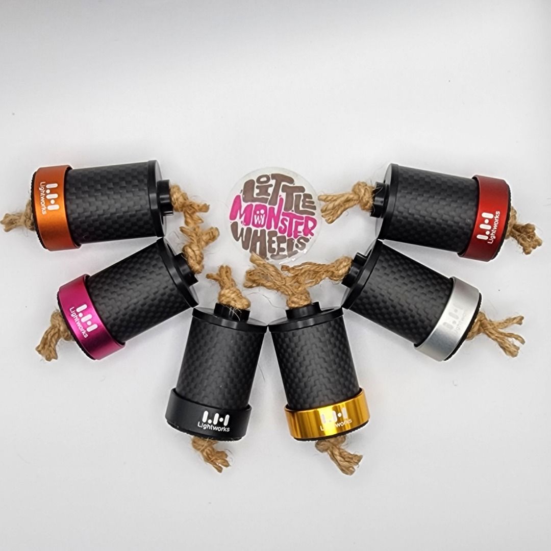 With installation) Lightworks Ultralight Carbon Suspension Block