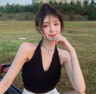 (Category: ) located in . Submitted by bestoutfits (Listing ID 1201821532, Image 1). Description: .