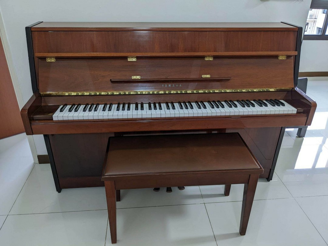 Yamaha M5J upright piano Hobbies Toys Music Media