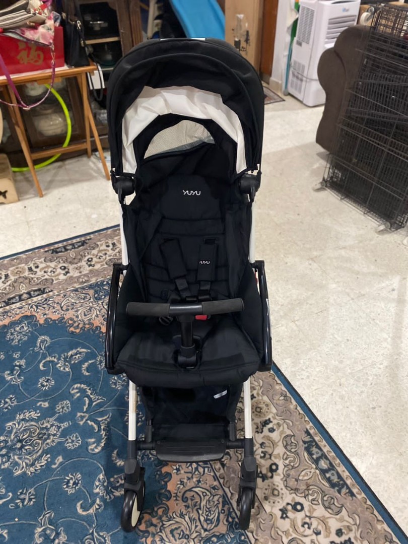 Yuyu Stroller, Babies & Kids, Going Out, Strollers on Carousell