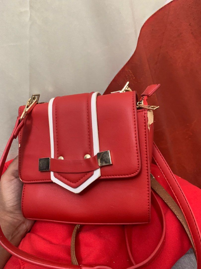 Crossbody bag zalora deals