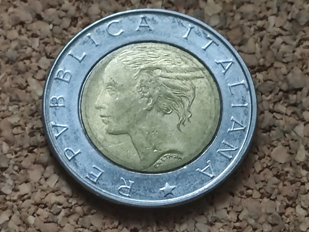 1995 500 Lire - Italy (Category: Currency) located in Lipa City. Submitted by mark_collections (Listing ID 1201941579, Image 1). Description: 1995 500 Lire - Italy Mode of Payment: Gcash.