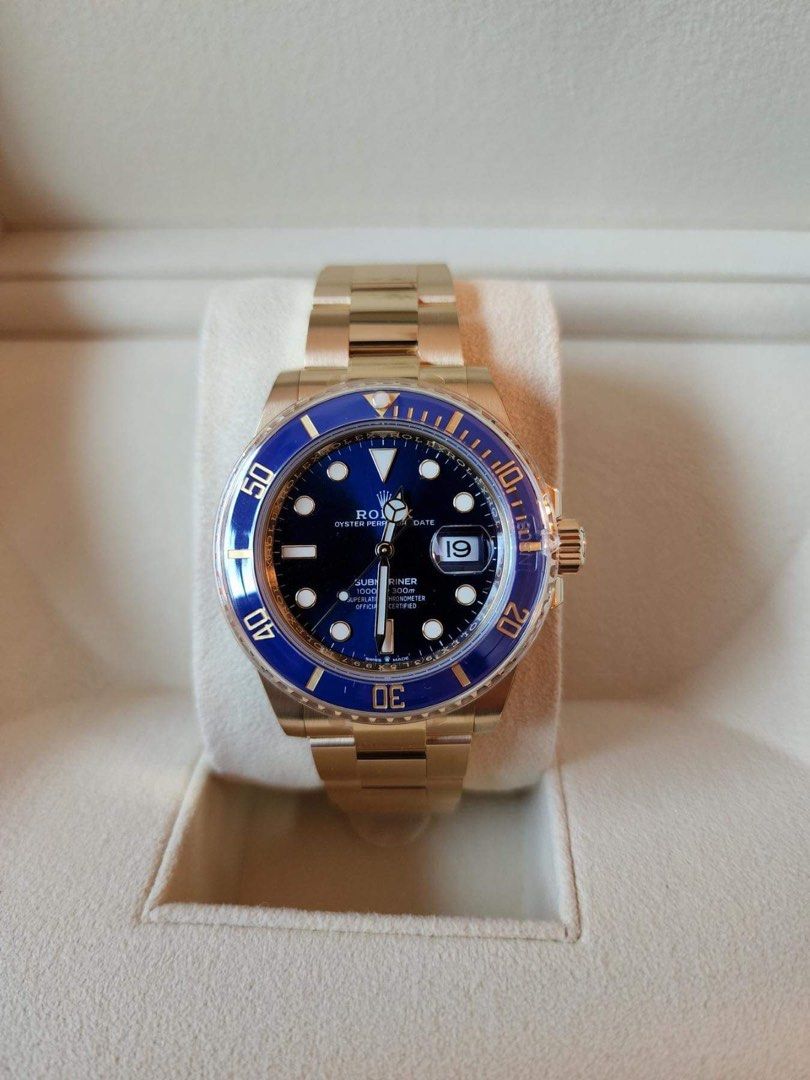 2022 Rolex Submariner 18k Solid Gold Bluesy (Category: Luxury Watches) located in Pasig City. Submitted by Watchaholics (Listing ID 1201869138, Image 1). Description: 2022 Rolex Submariner 18k Solid Gold Bluesy Ref # 126618LB 41mm Blue Bezel Blue Dial 18k Solid Yellow Gold Oyster Bracelet 10/10 Brand New, July 2022 (stickers intact) Foreign AD Full set ₱2.85M slight neg .