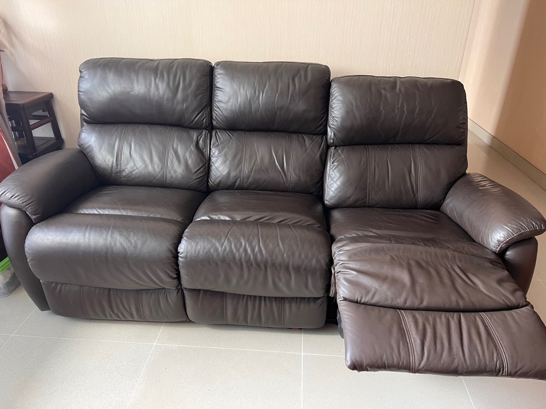 3 seater recliner sofa, Furniture & Home Living, Furniture, Sofas on