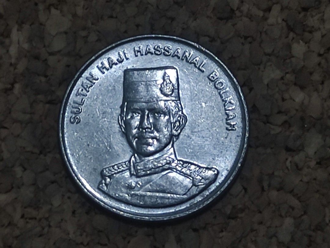 5 Sen - Brunei (Category: Currency) located in Lipa City. Submitted by mark_collections (Listing ID 1201976082, Image 1). Description: 5 Sen - Brunei - small coin MOP: Gcash.