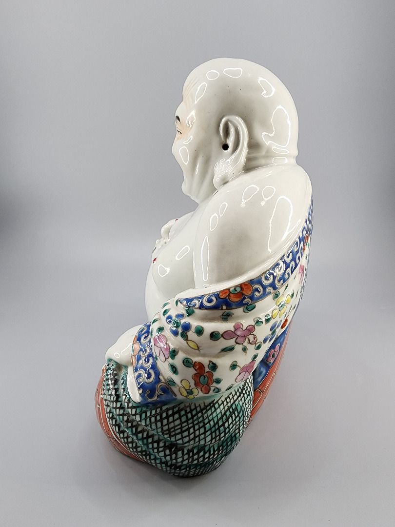 中国　景徳鎮製　色絵彌勒像　送料込み251222 中国 景徳鎮製 色絵彌勒像 送料込み251222 中国 景徳鎮製