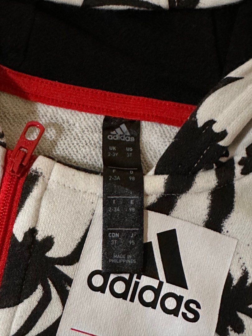 Survetement best sale spiderman adidas