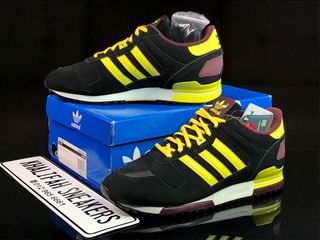 (Category: ) located in . Submitted by khalifahsneakers (Listing ID 1201883305, Image 1). Description: .