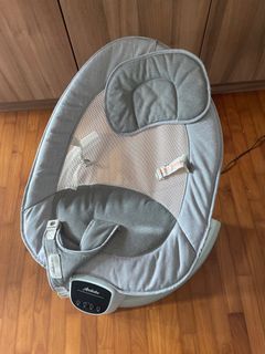 Baby electric rocker (with remote control)