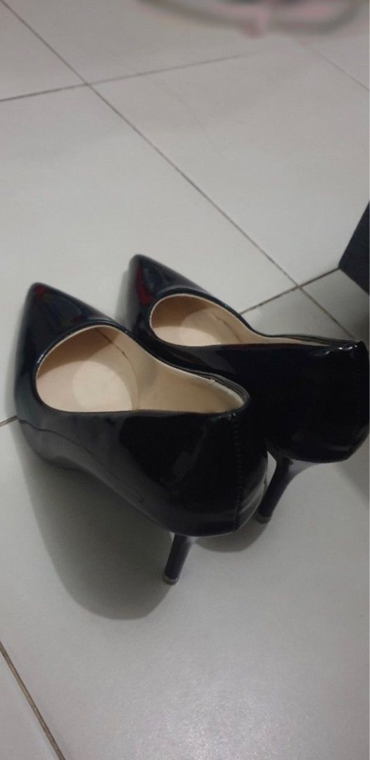 black shiny/glossy heels (can use for yor cosplay), Women's Fashion ...