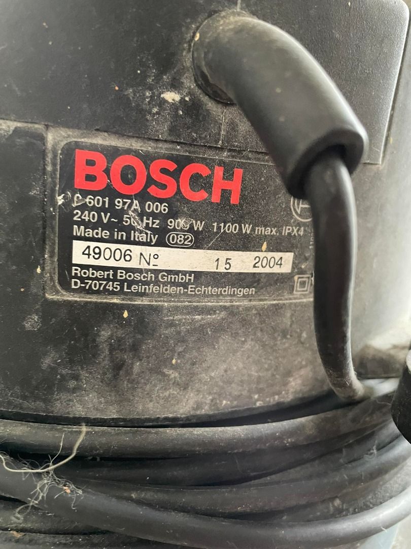 Bosch GAS 1121 wet and dry vacuum cleaner, TV & Home Appliances
