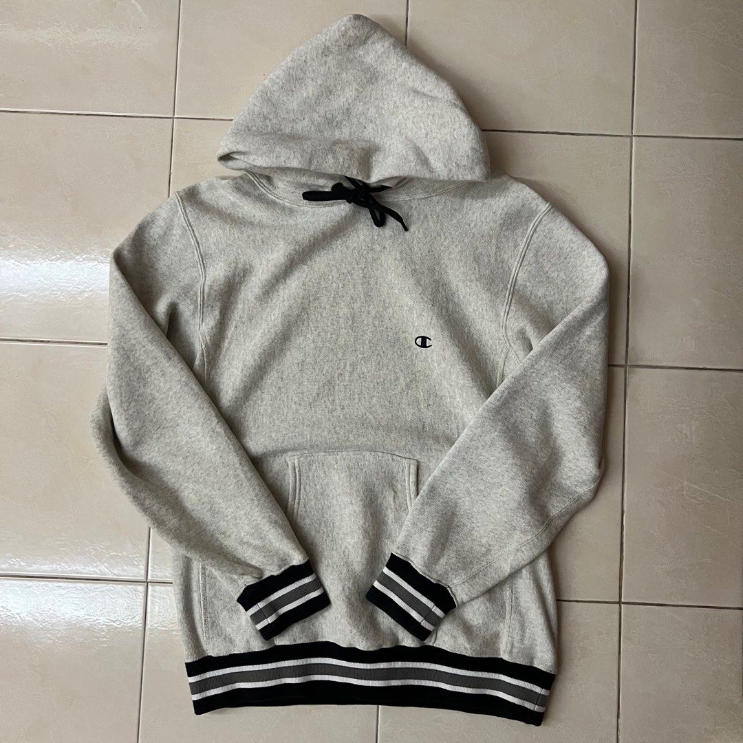 Old hot sale champion hoodies