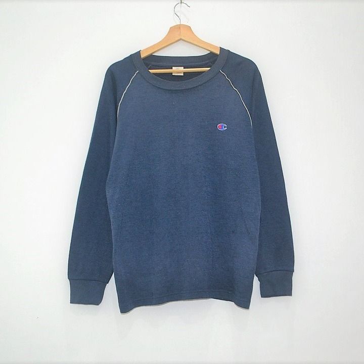 Champion sweatshirts deals navy blue
