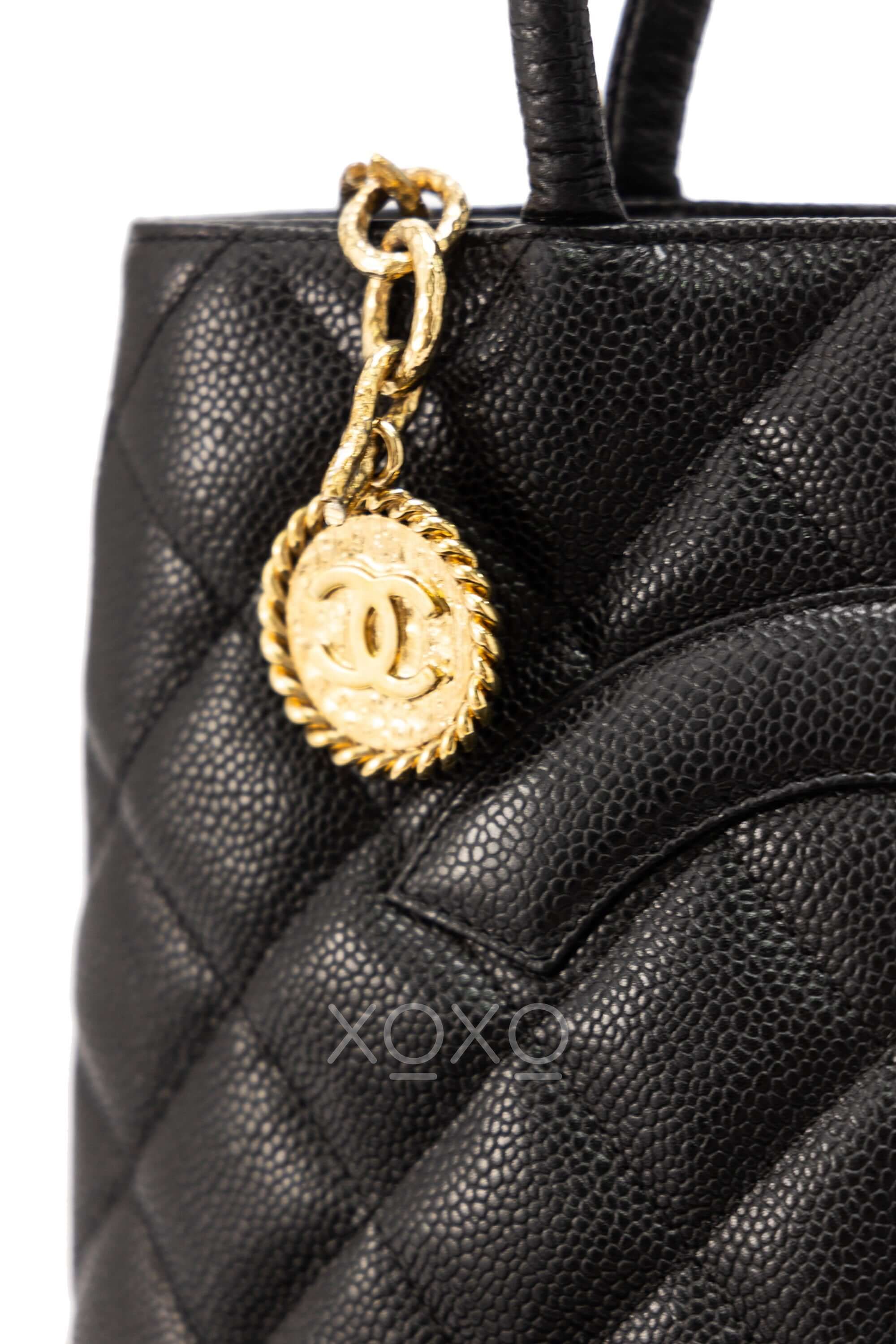 Chanel Caviar Leather Medallion Tote (SHF-19444) – LuxeDH