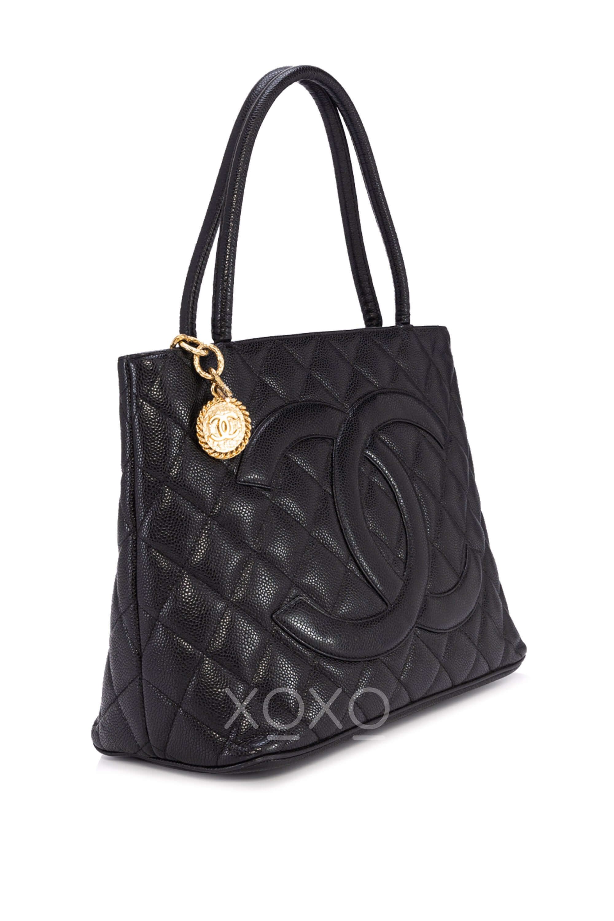 Caviar Medallion Tote - Monkee's of the West End