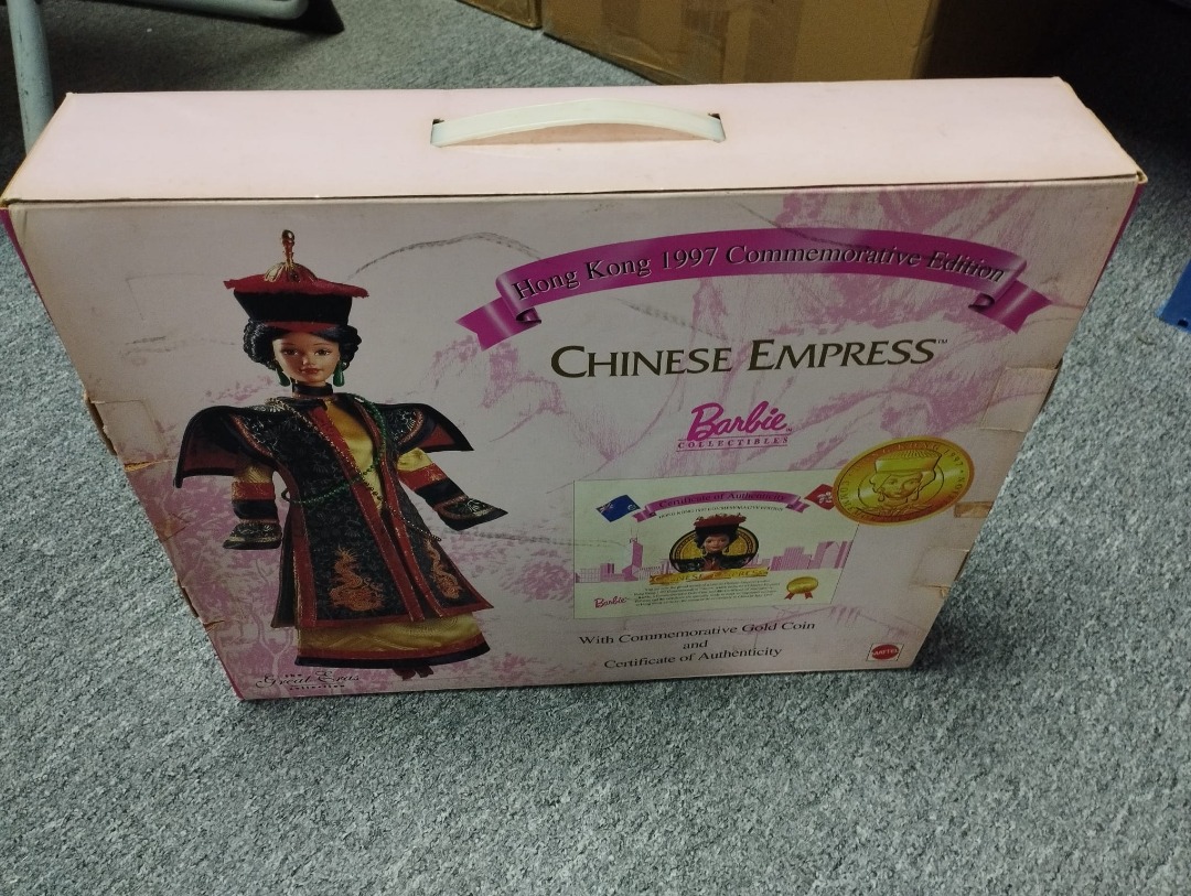 人気アイテム 1997年 香港返還記念バービー CHINESE EMPRESS Barbie