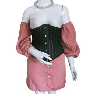 (Kategori: ) berada di . Dikirim oleh fiona.thriftyes (ID iklan 1201970627, Gambar 1). Deskripsi: .