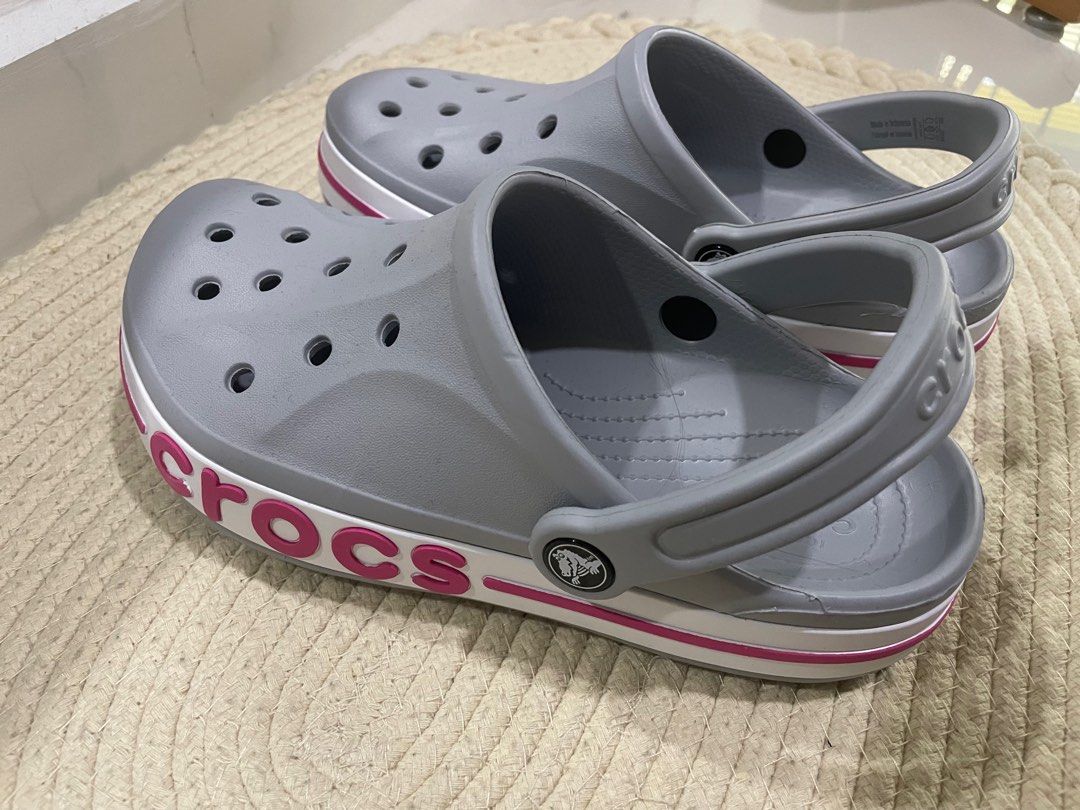 Grey and sale pink crocs