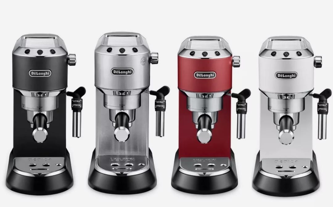 DeLonghi Espresso Coffee Maker EC685 BLACK, TV & Home Appliances