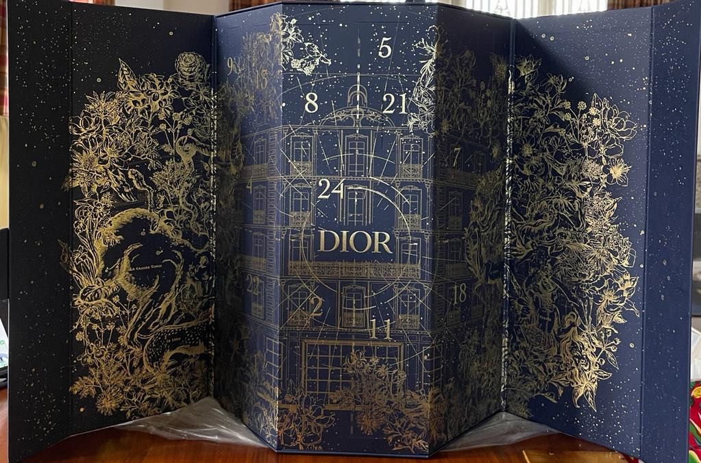 Dior Advent Calendar 2022, 美容＆化妝品, 健康及美容 香水＆香體噴霧 Carousell