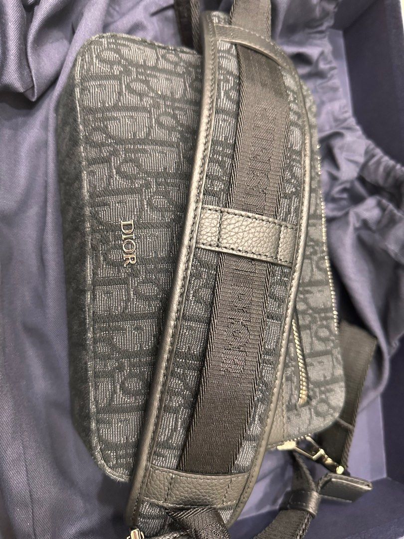 Dior Men safari OBLIQUE messenger bag, Men's Fashion, Bags, Sling Bags
