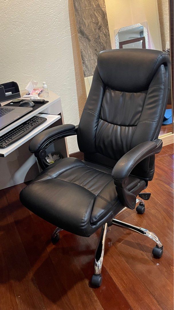 Ergodynamic RELAX DLX Recligning Luxury High Back Office Chair