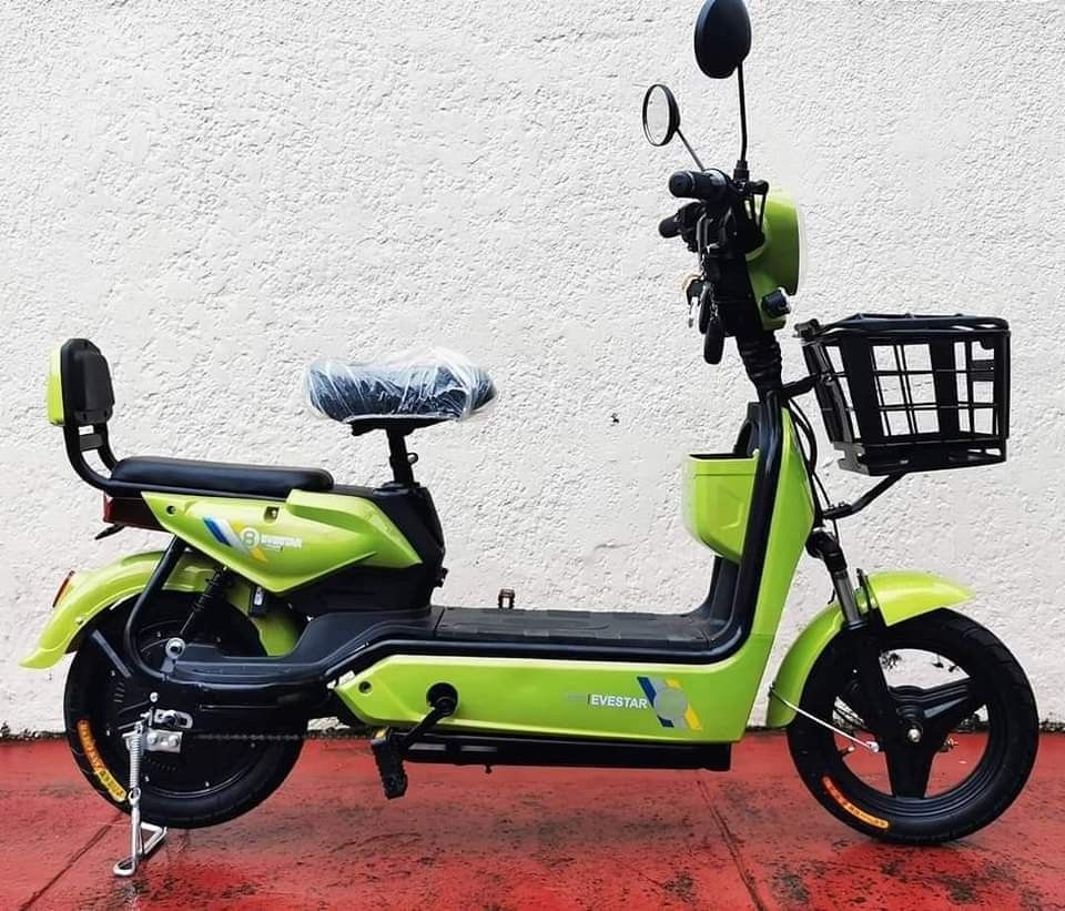 EVESTAR E-BIKE UPGRADED SPEEDOMETER WITH PEDAL ASSIST (Category: Bicycles) located in Antipolo. Submitted by mgrace0920 (Listing ID 1201935360, Image 2). Description: ✨EVESTAR E-BIKE UPGRADED SPEEDOMETER WITH PEDAL ASSIST ❗₱11,599.00 FREE ASSEMBLE 🆓FREE HELMET 🆓FREE SIDE MIRROR 🆓FREE DEMO 🆓WITH CERTIFICATE OF OWNERSHIP Specification: 48V12A Ebike •antitheft alarm (w/ remote key) •Keyless power button •Battery power indicator •Shock absorption