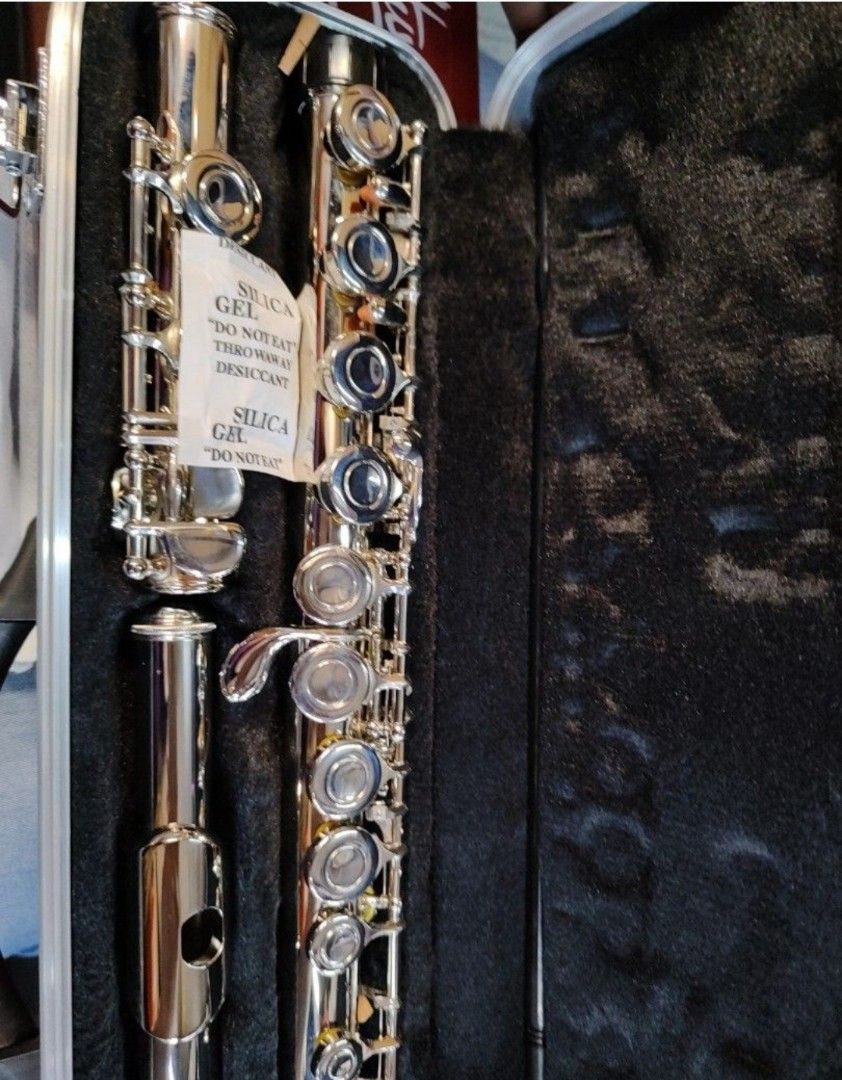 Huxley sales flute price