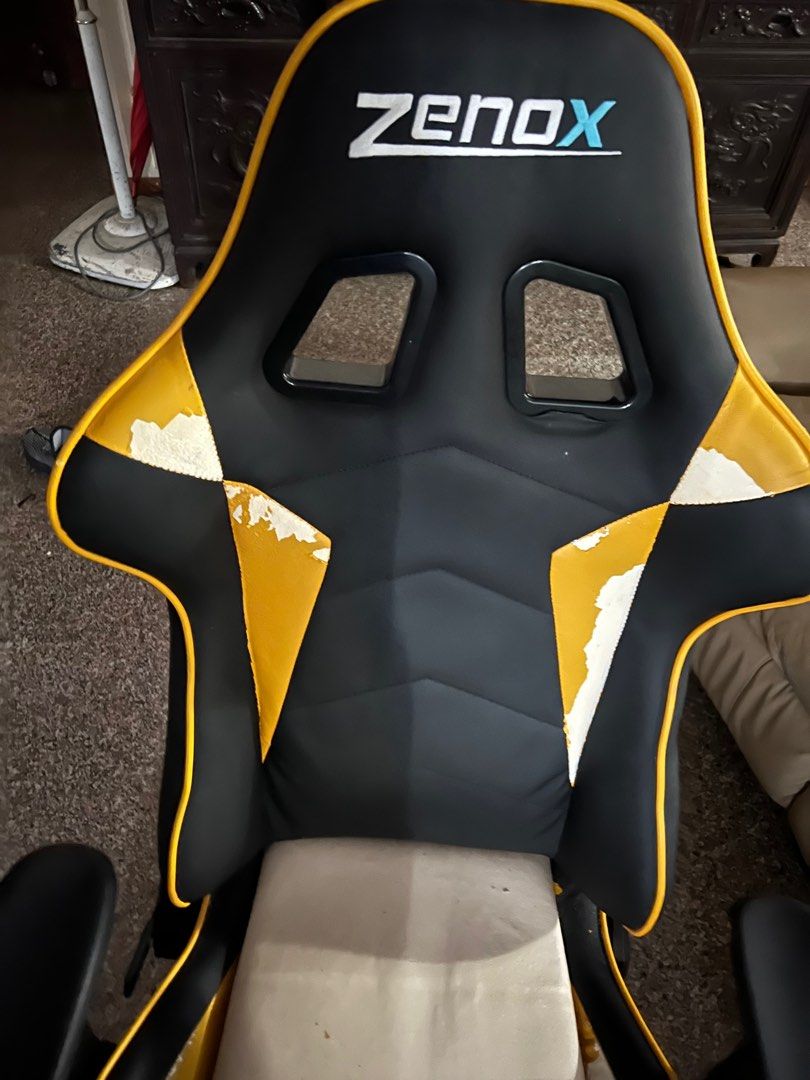 FREE GAMING CHAIR, Furniture & Home Living, Furniture, Chairs on Carousell