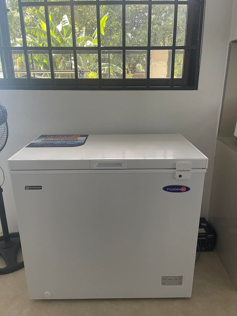 Fujidenzo Chest Freezer Inverter 7 cu.ft. with AVR ( Pampanga or Pasig