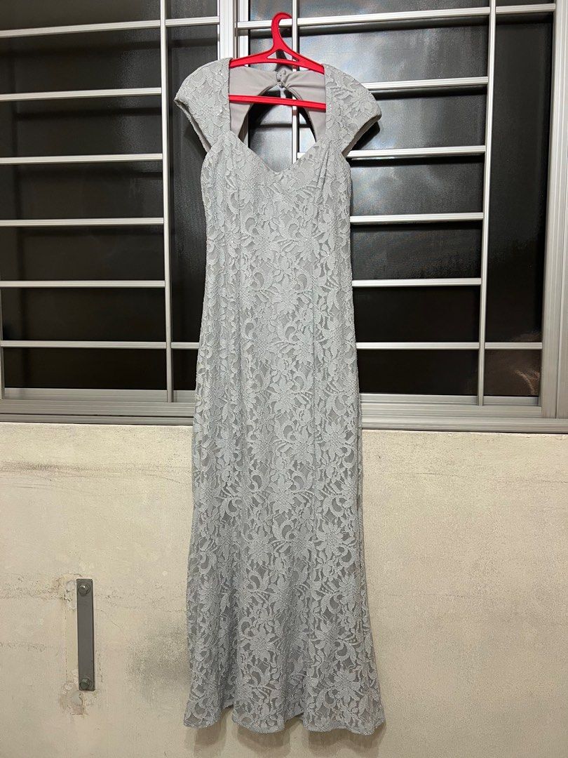 Grey fully lace evening gown free random shawl for YE period