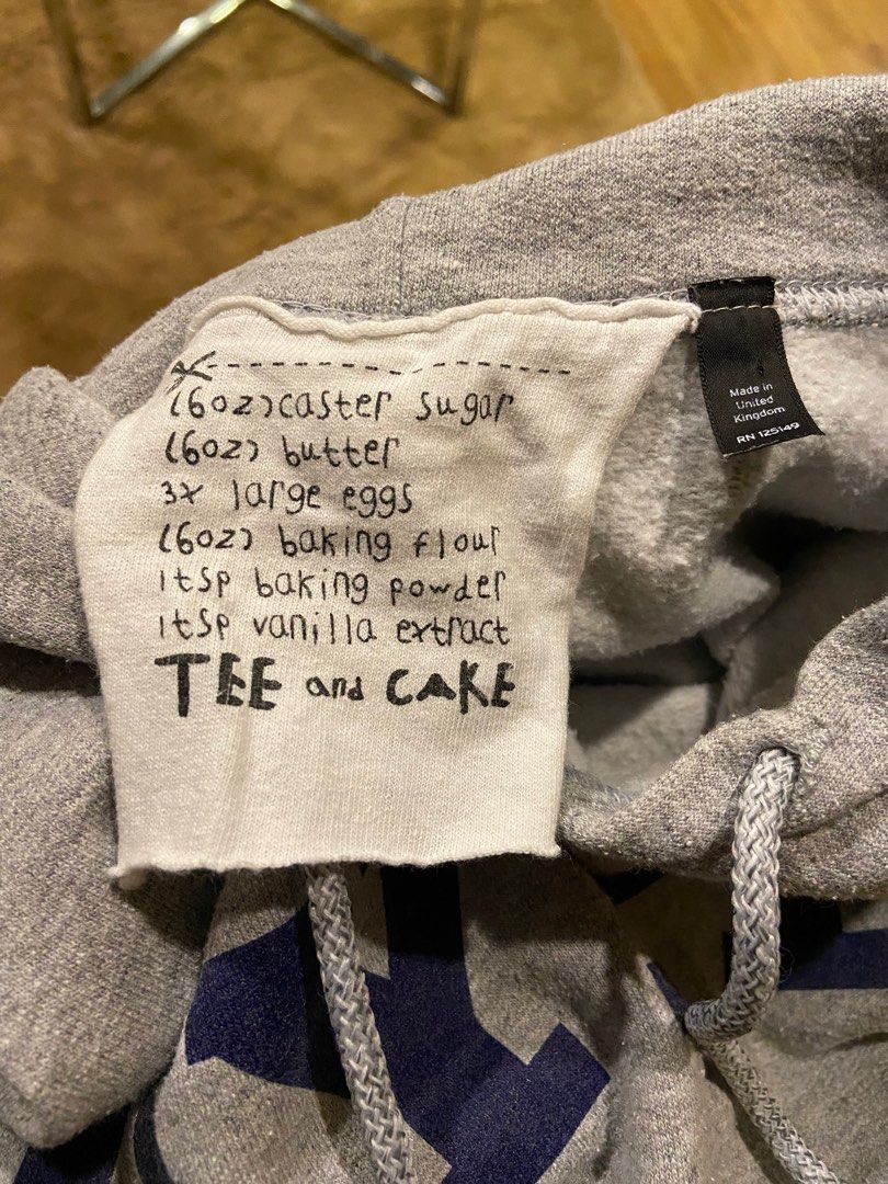 Tee and sales cake nypd hoodie