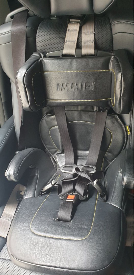 IMMI Go car seat