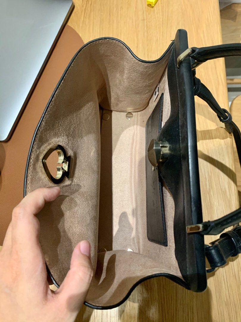 Kate Spade Heart Lock shoulder bag, Women's Fashion, Bags & Wallets