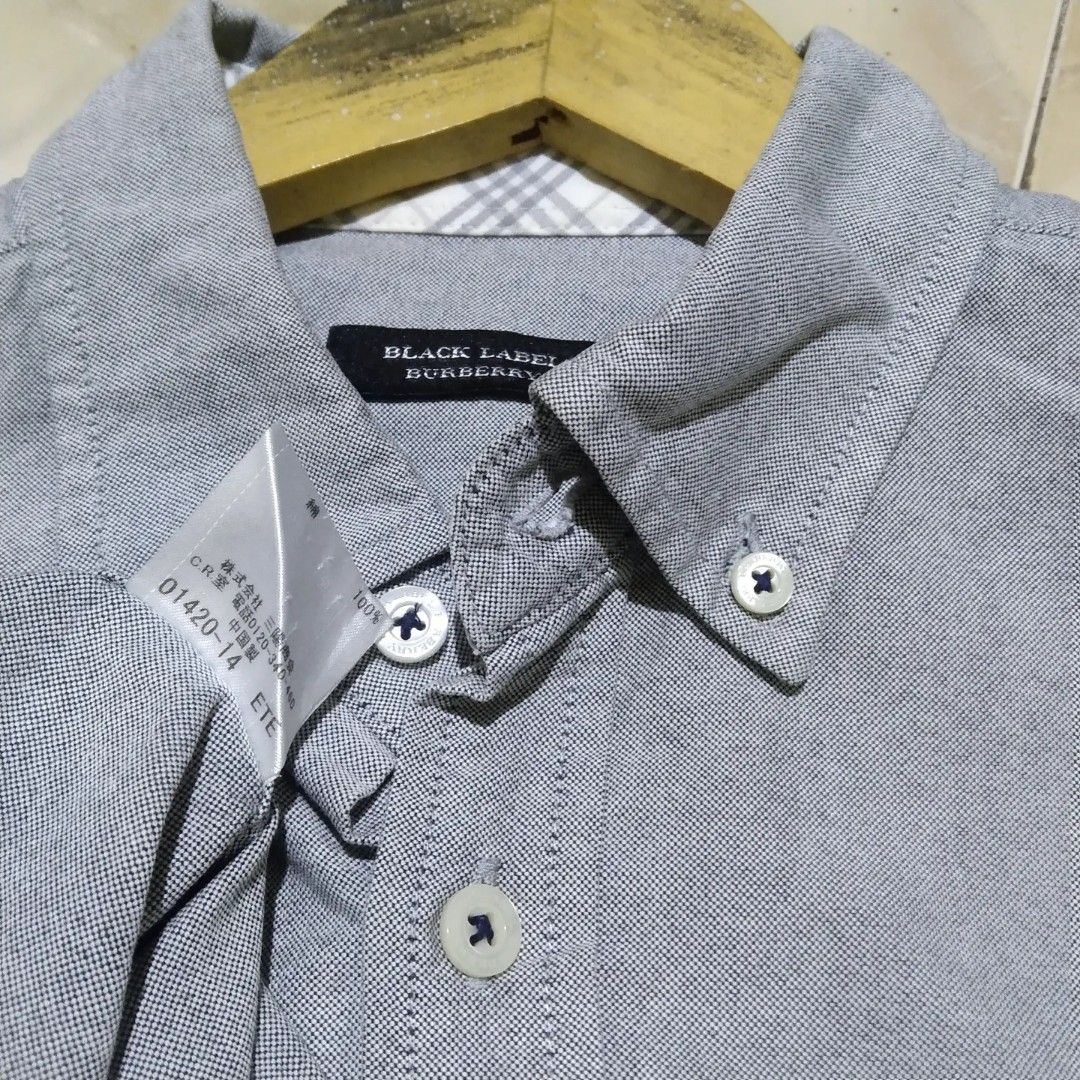 Kemeja Burberry Black Label, Fesyen Pria, Pakaian , Atasan di ...